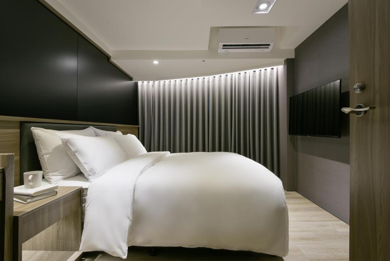 Autumn Willow Hotel Ταϊχούνγκ Εξωτερικό φωτογραφία
