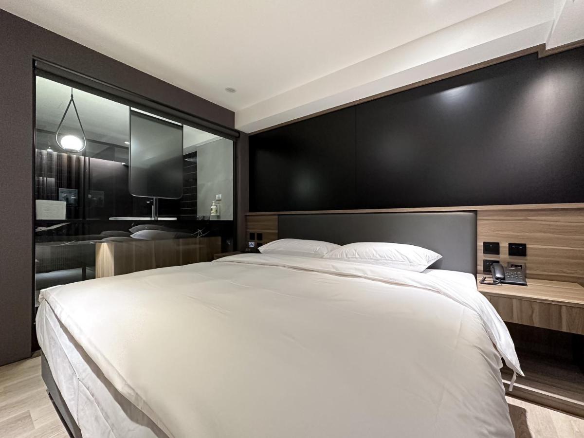 Autumn Willow Hotel Ταϊχούνγκ Εξωτερικό φωτογραφία