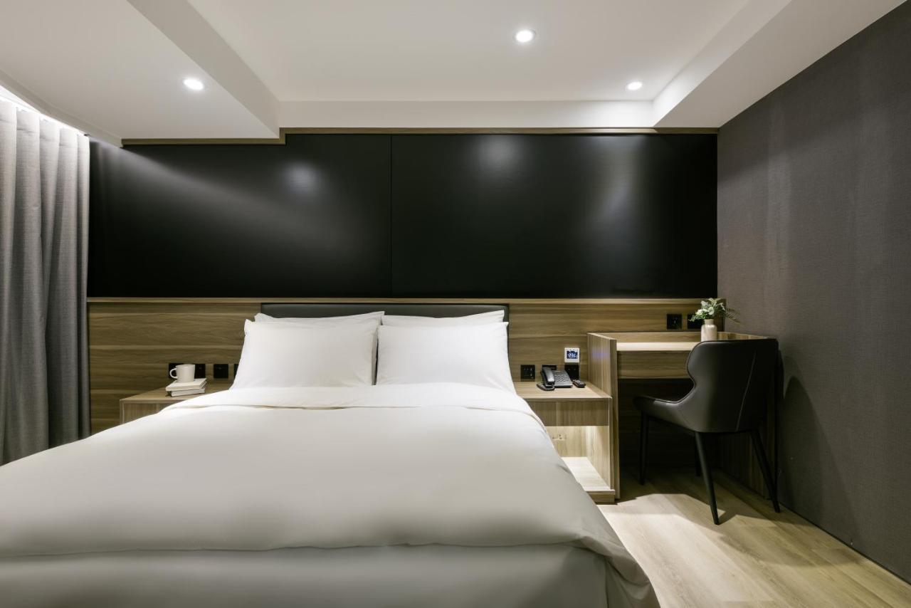 Autumn Willow Hotel Ταϊχούνγκ Εξωτερικό φωτογραφία