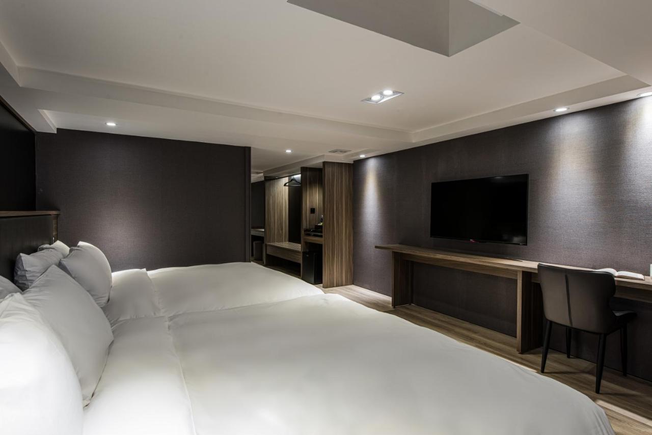 Autumn Willow Hotel Ταϊχούνγκ Εξωτερικό φωτογραφία