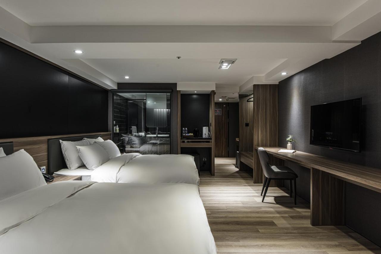 Autumn Willow Hotel Ταϊχούνγκ Εξωτερικό φωτογραφία